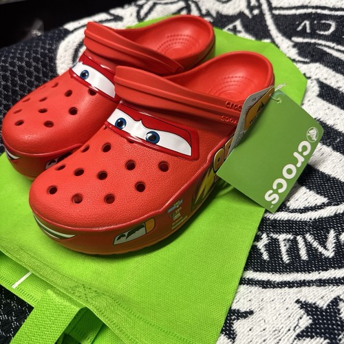 🏁🏎️Crocs lightning